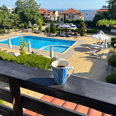 Two-bedroom Sea View Romantika * סוזופול