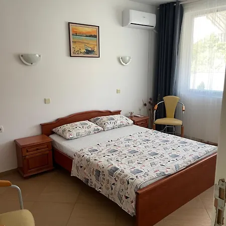 Two-bedroom Sea View Romantika Apartmán Sozopol
